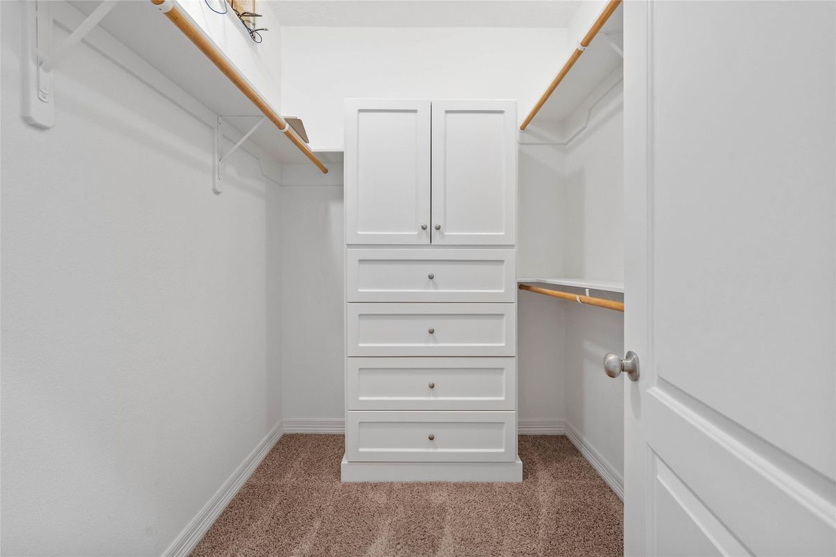 Interior, Walk-in Closets