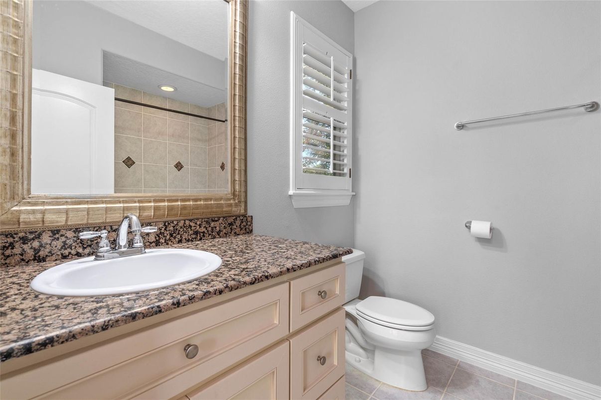 Bathroom, Interior
