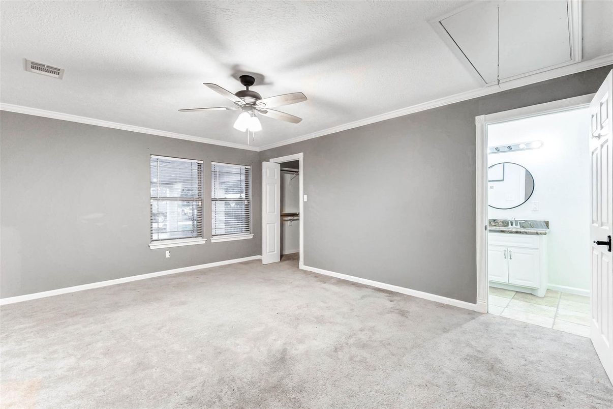 Bathroom, Empty room, Interior