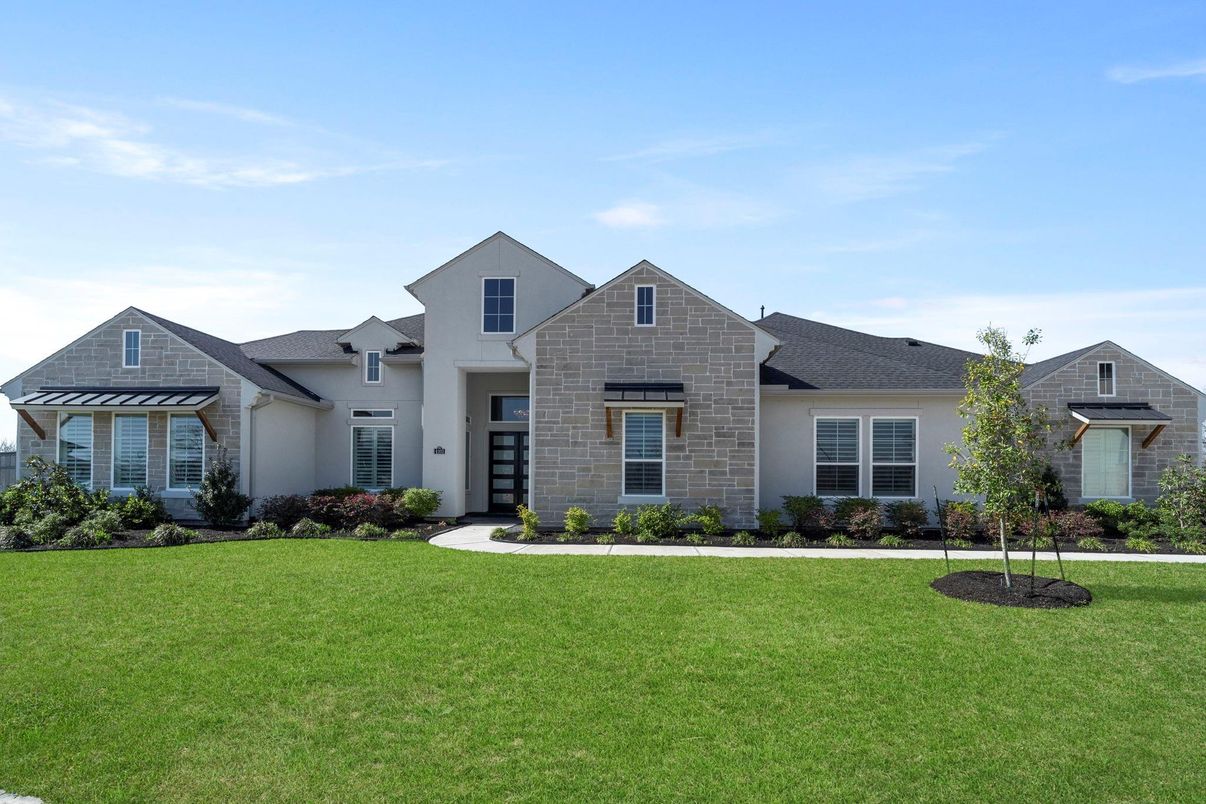 Backyard, Exterior, Facade, Farmhouse