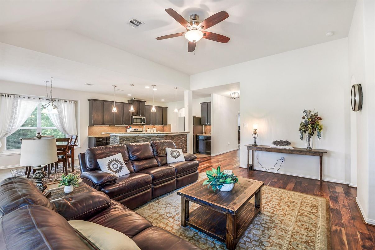 Dining room, Interior, Kitchen, Living room, Pendant Lights, Recessed Lighting, Stainless Steel Appliances, Wood Texture Flooring