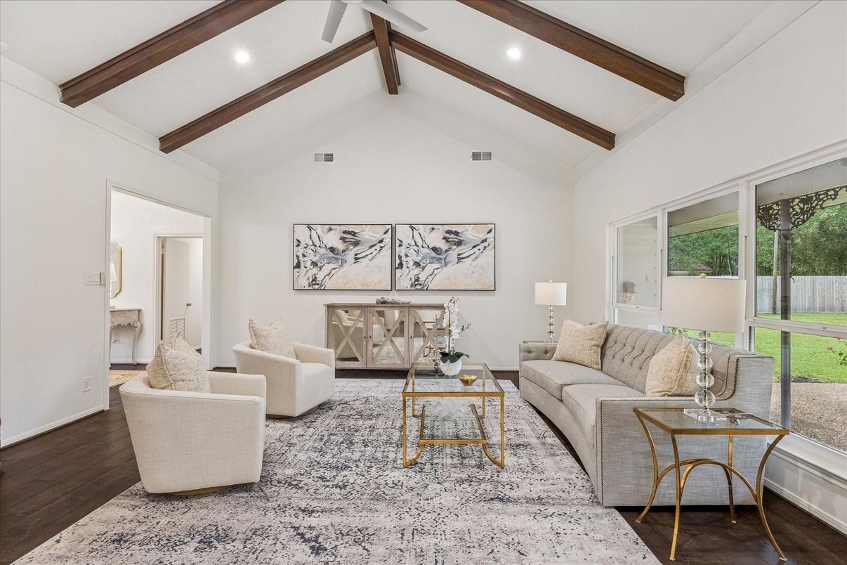 Interior, Living room, Recessed Lighting, Wooden Beams, Wood Texture Flooring