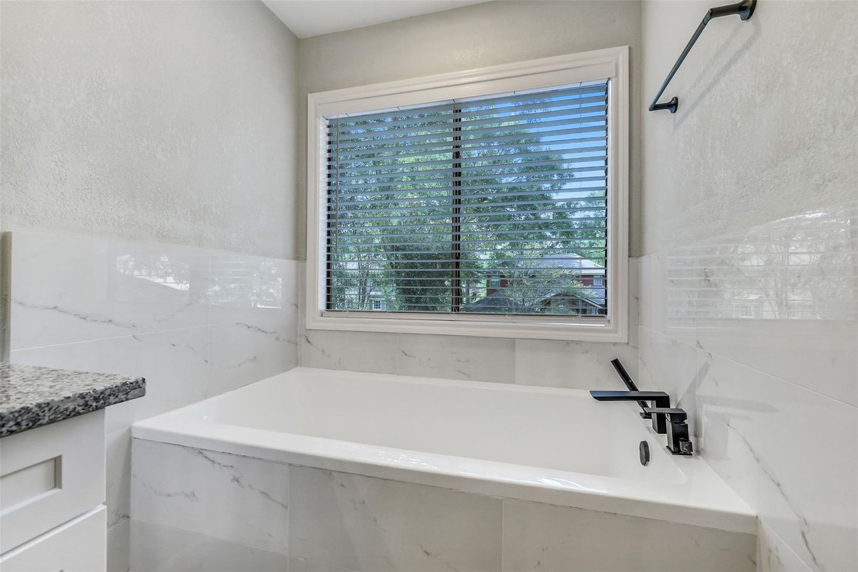 Bathroom, Interior, Marble Walls