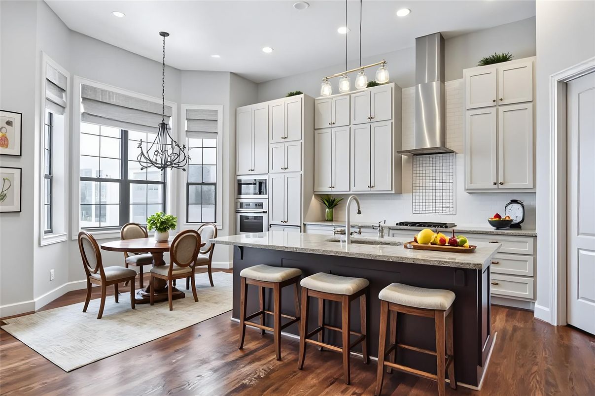 Chandelier, Dining room, Interior, Kitchen, Pendant Lights, Recessed Lighting, Stainless Steel Appliances, Wood Texture Flooring
