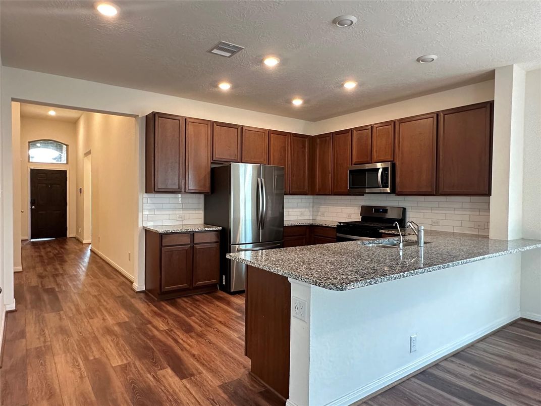 Interior, Kitchen, Recessed Lighting, Wood Texture Flooring