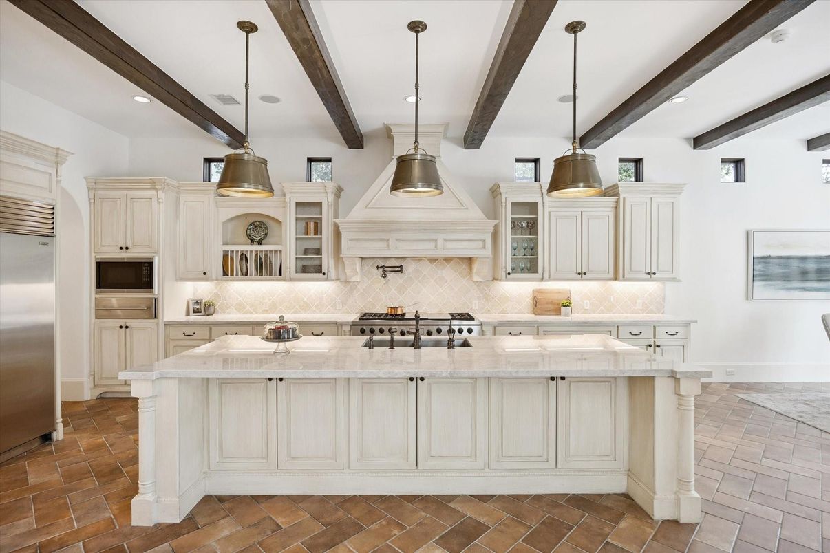 Interior, Kitchen, Pendant Lights, Recessed Lighting, Stainless Steel Appliances, Wooden Beams
