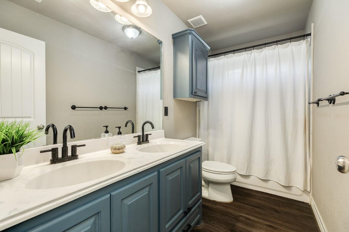 Bathroom, Dual Sink Vanities, Interior, Wood Texture Flooring