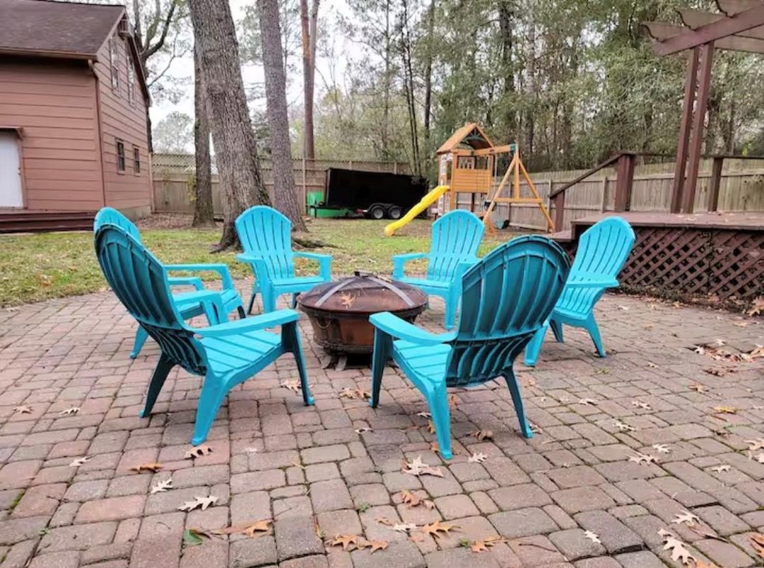 Backyard, Exterior, Playground