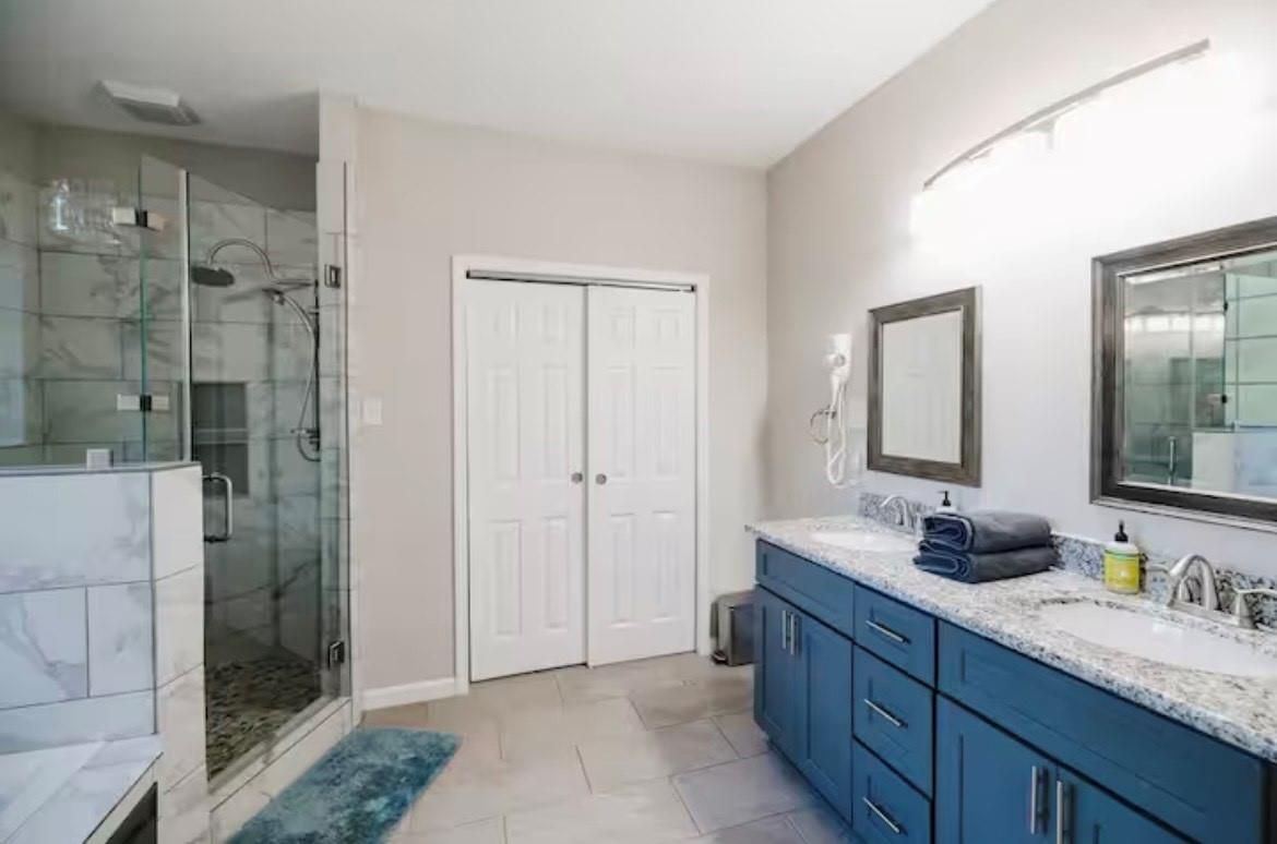 Bathroom, Dual Sink Vanities, Glass Shower, Interior