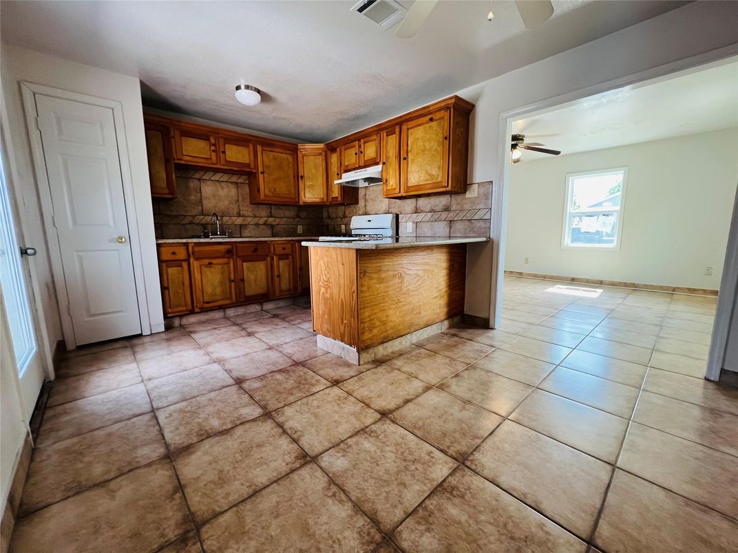 Interior, Kitchen