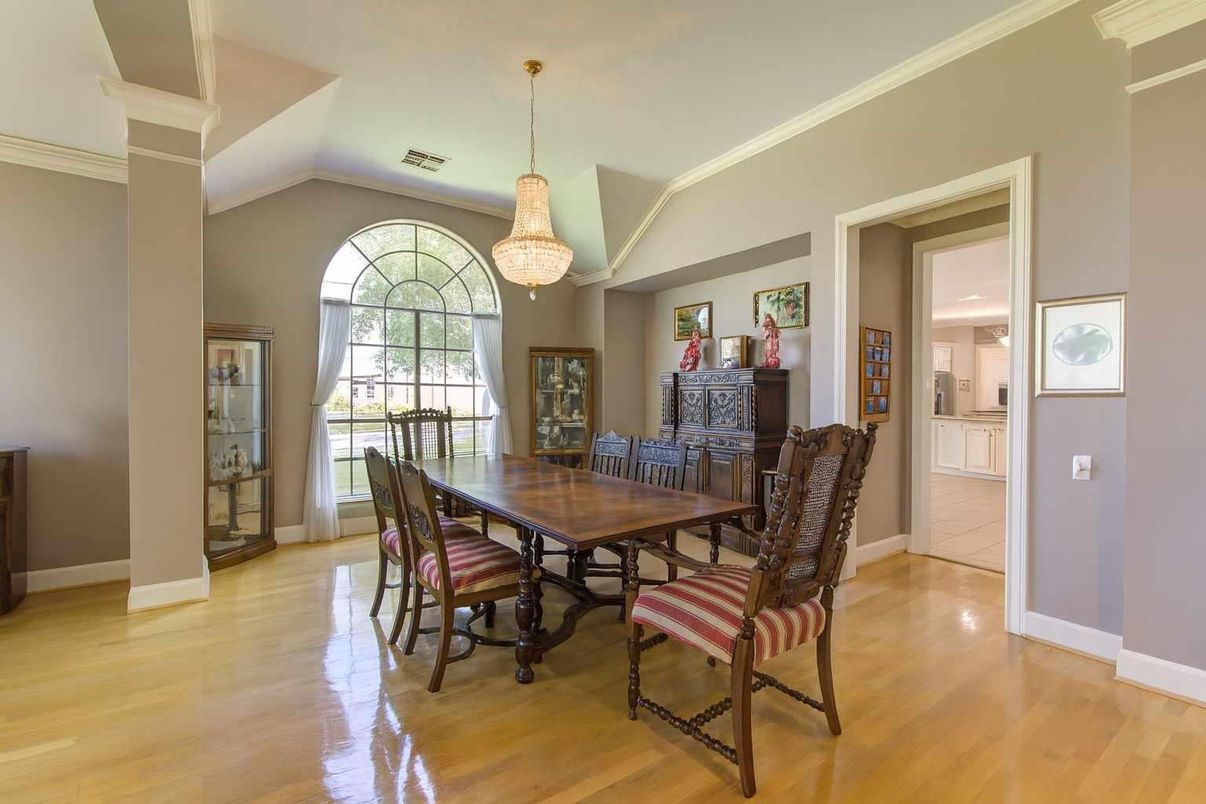 Chandelier, Dining room, Interior, Wood Texture Flooring