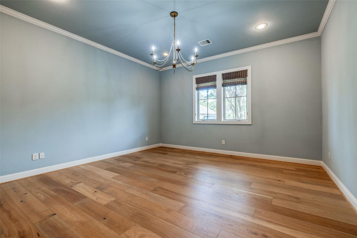 Chandelier, Empty room, Interior, Recessed Lighting, Wood Texture Flooring