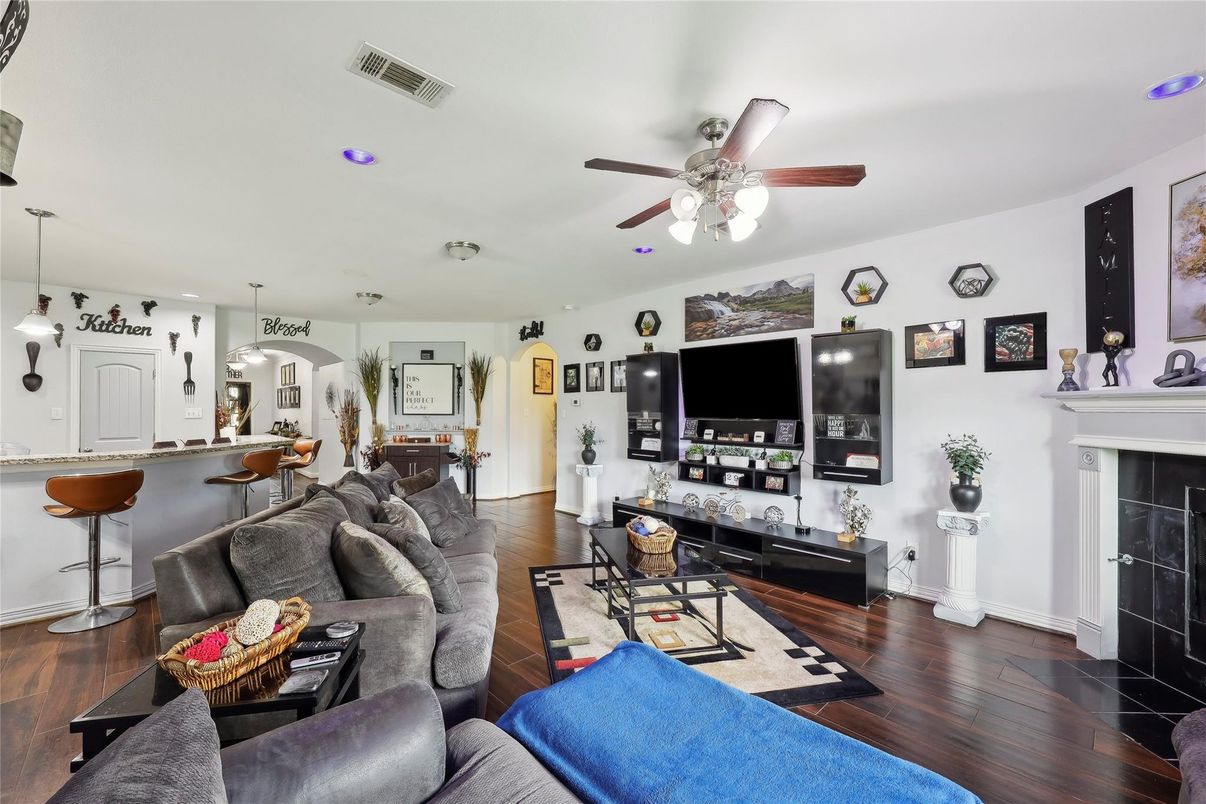Fireplace, Interior, Kitchen, Living room, Pendant Lights, Recessed Lighting, Wood Texture Flooring