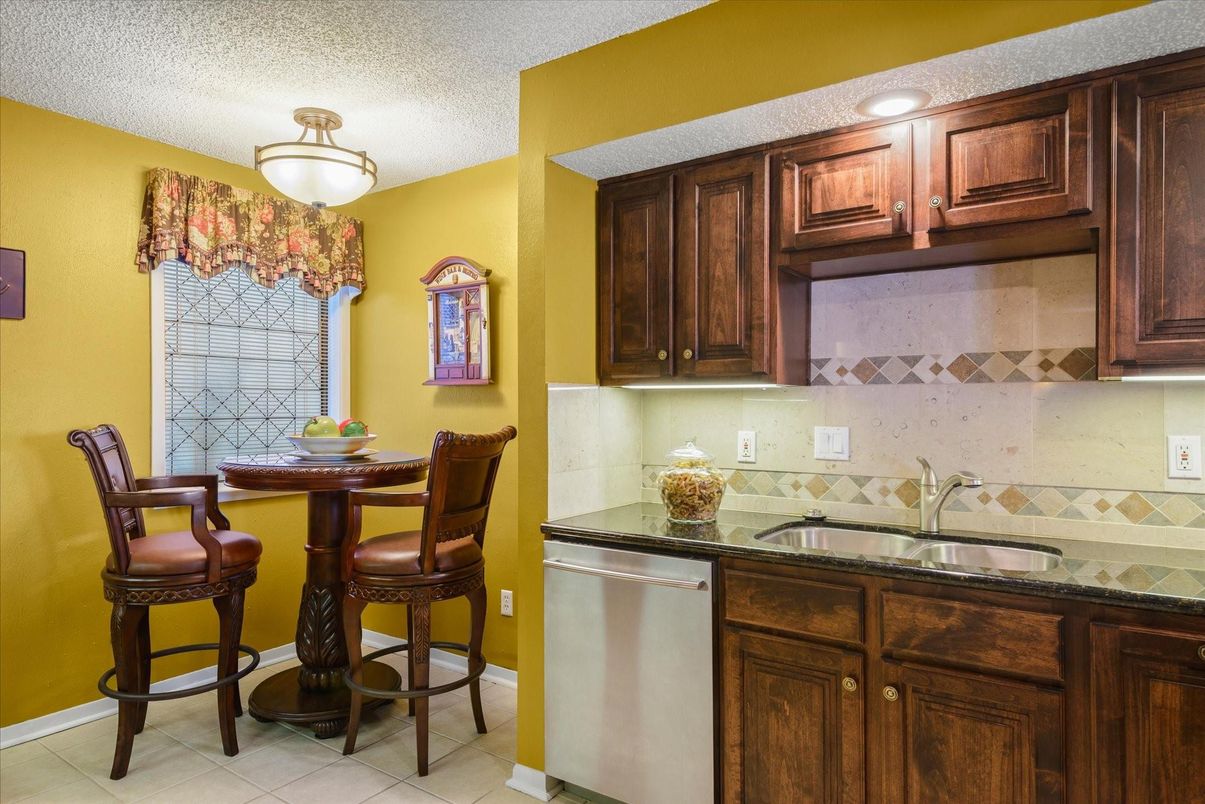 Dining room, Interior, Kitchen