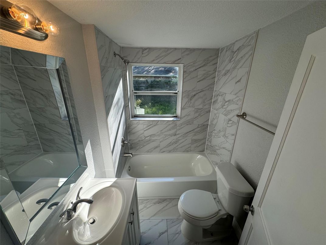 Bathroom, Interior, Marble, Marble Walls
