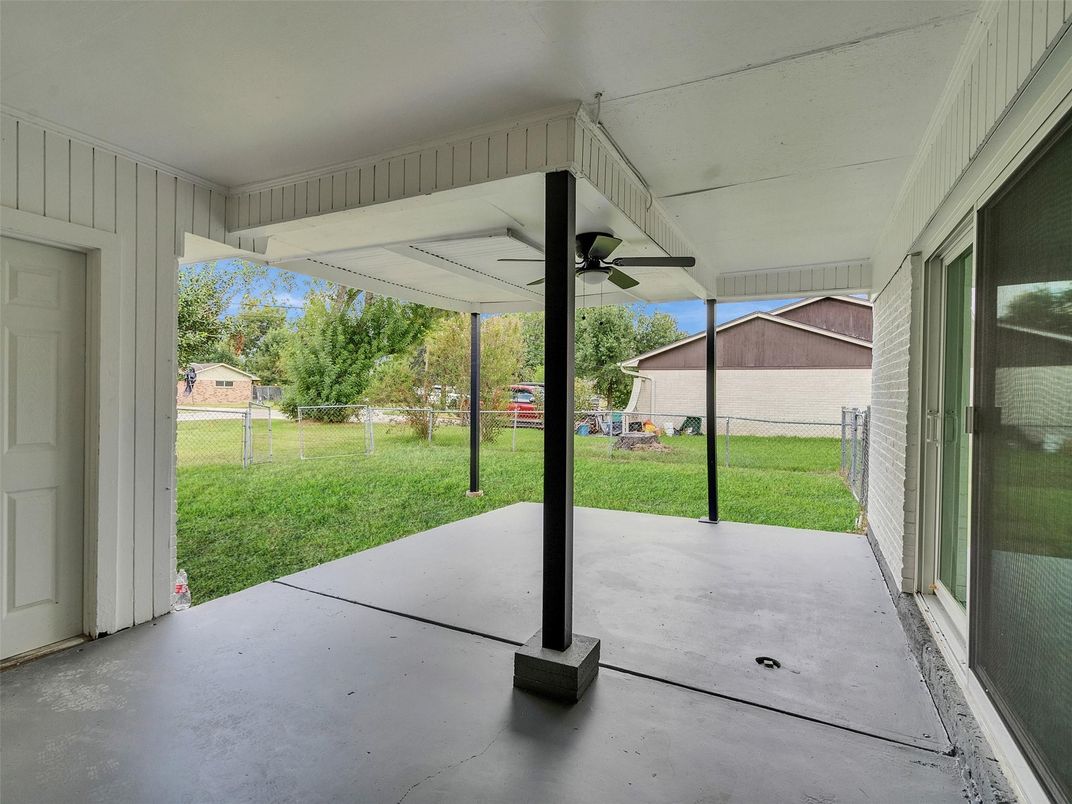 Exterior, Sun Room