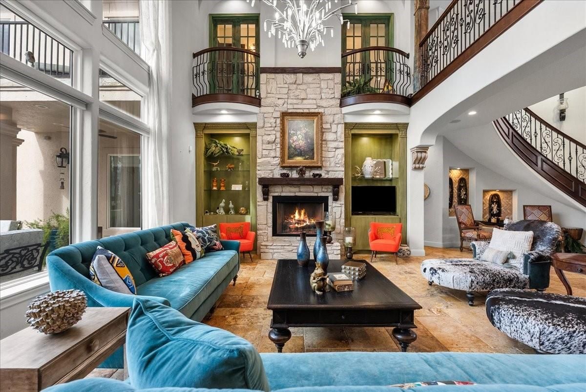 Fireplace, Interior, Living room, Recessed Lighting