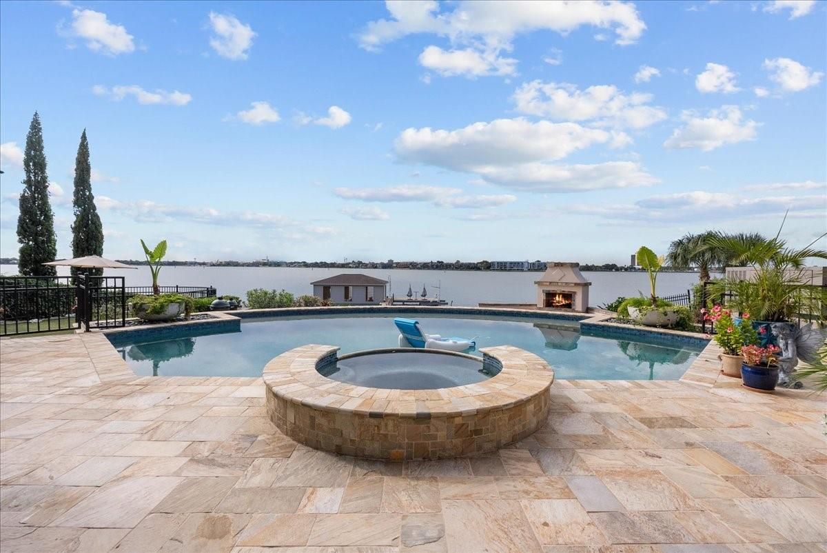 Exterior, Fireplace, Pool, Water