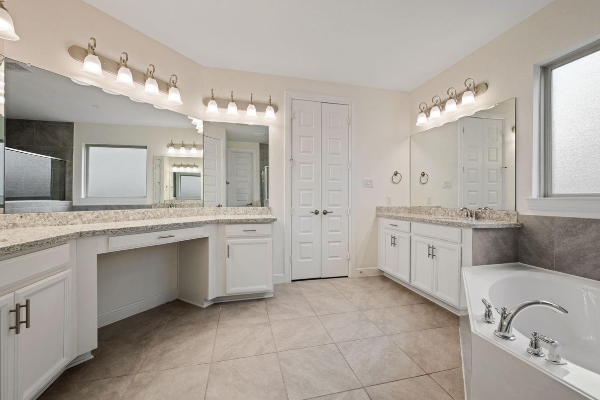 Bathroom, Dual Sink Vanities, Interior
