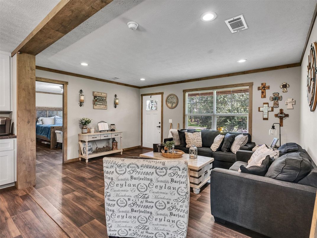 Bedroom, Interior, Living room, Recessed Lighting, Wood Texture Flooring