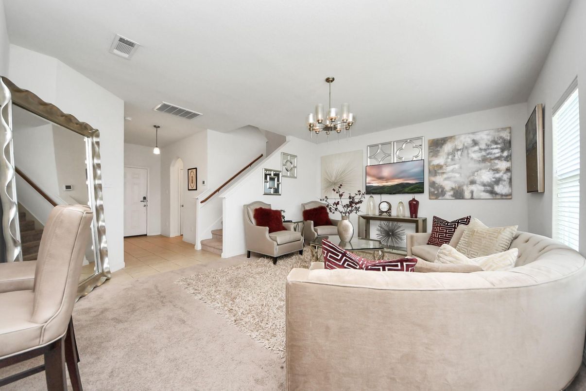 Chandelier, Interior, Living room, Pendant Lights