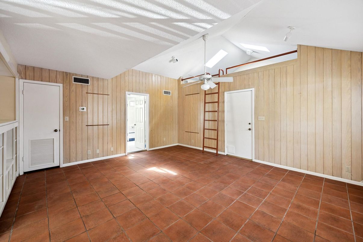 Empty room, Interior, Wooden Walls