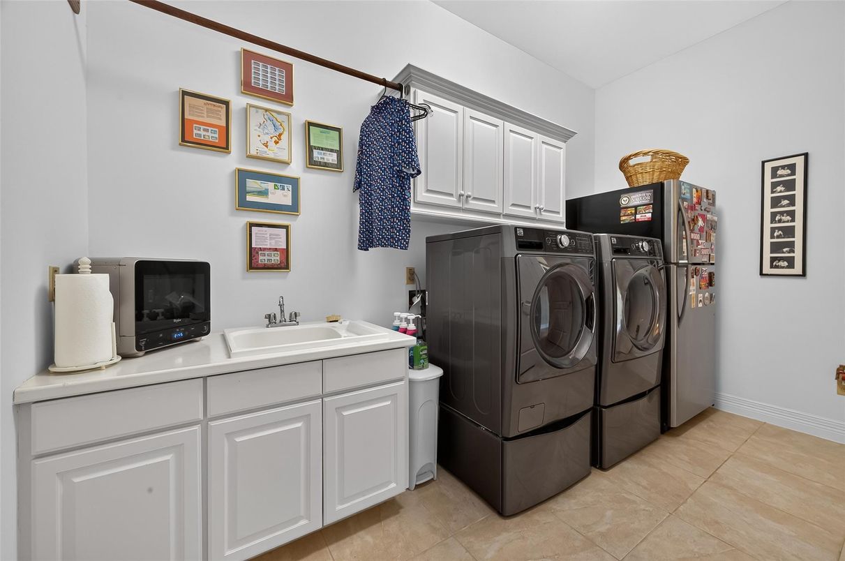 Interior, Washer