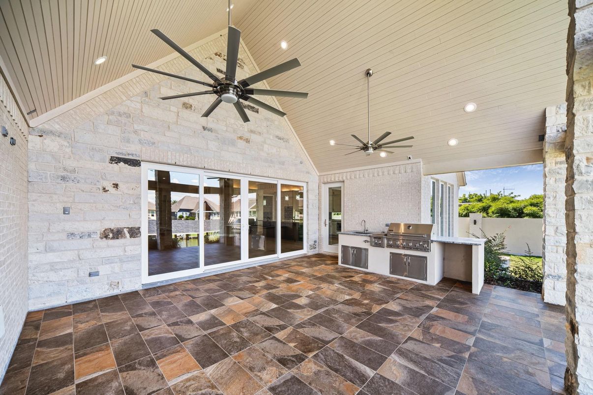 Exterior, Outdoor Kitchen, Recessed Lighting, Stone Walls