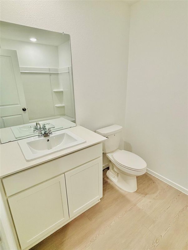 Bathroom, Interior, Recessed Lighting, Wood Texture Flooring