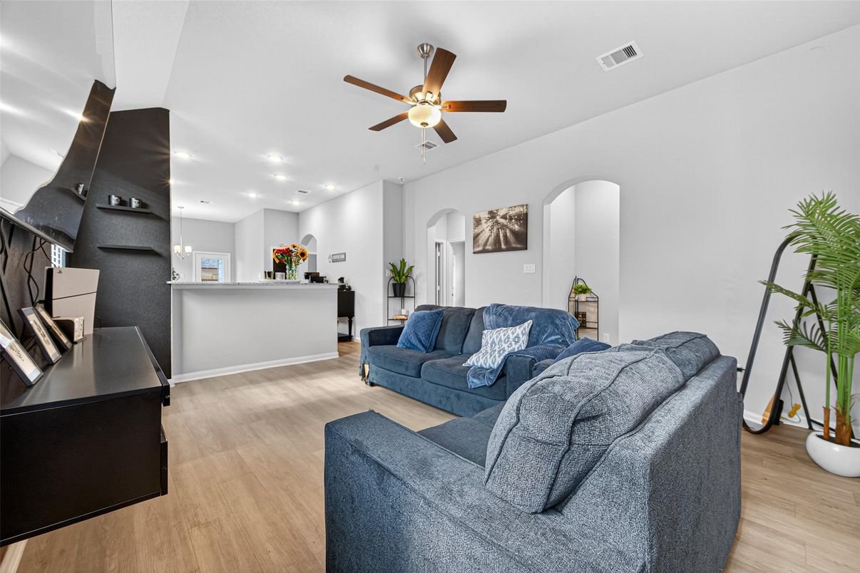 Interior, Kitchen, Living room, Recessed Lighting, Wood Texture Flooring