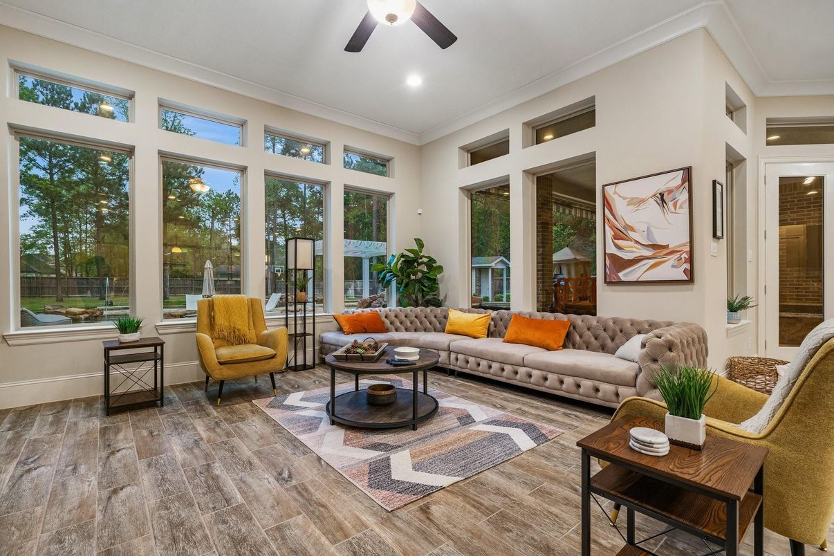 Interior, Living room, Recessed Lighting, Wood Texture Flooring