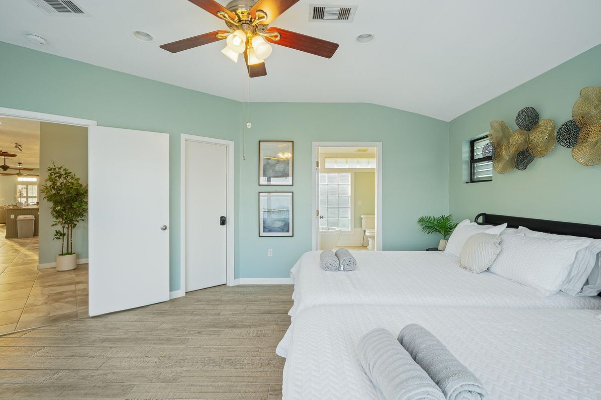 Bedroom, Interior, Wood Texture Flooring