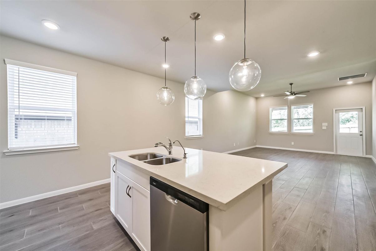 Interior, Kitchen, Pendant Lights, Recessed Lighting, Wood Texture Flooring