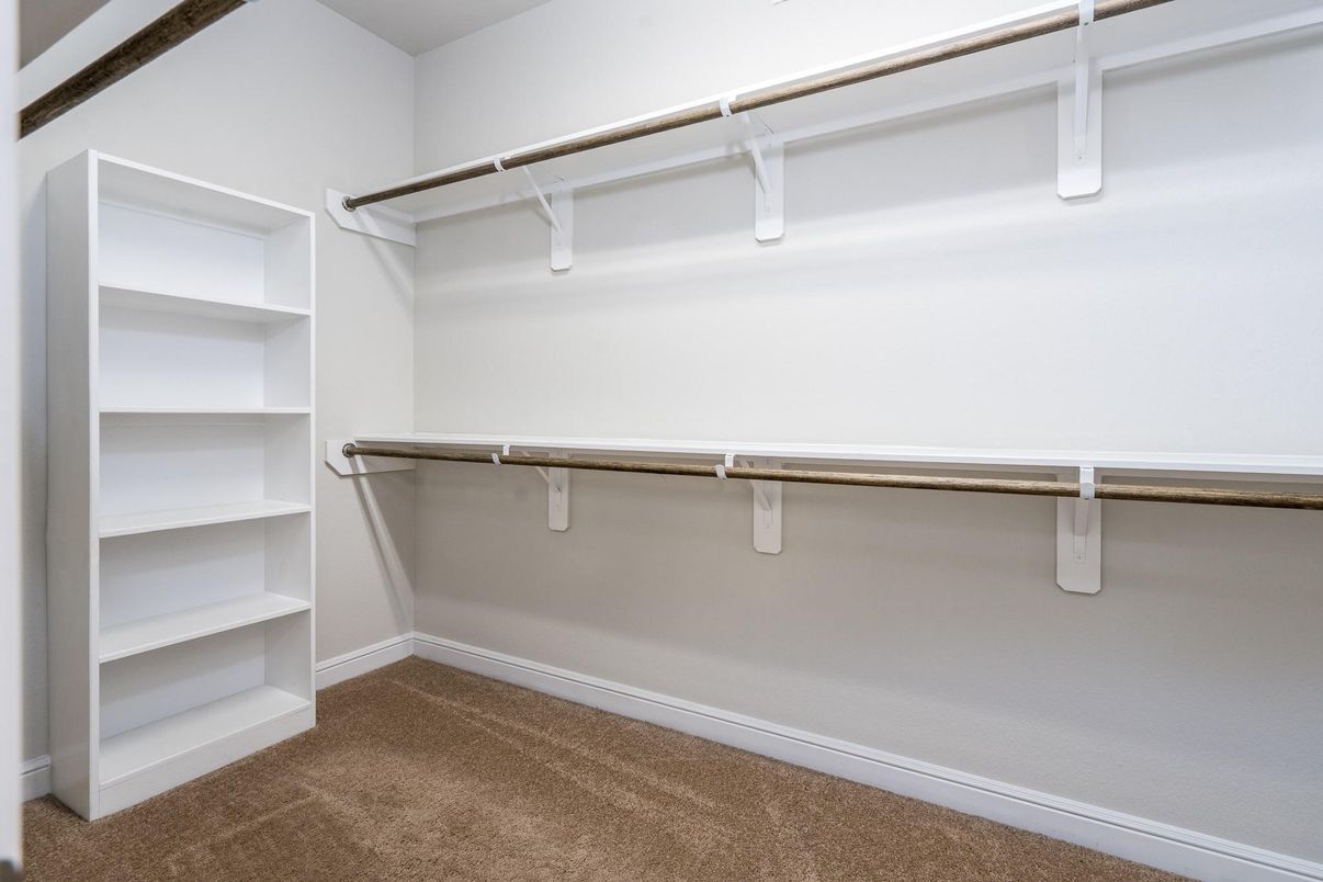 Interior, Walk-in Closets