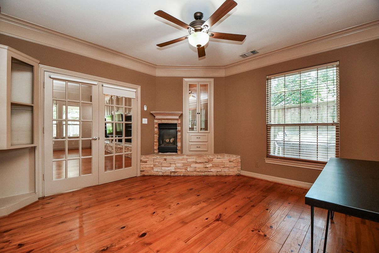 Empty room, Fireplace, Interior, Wood Texture Flooring