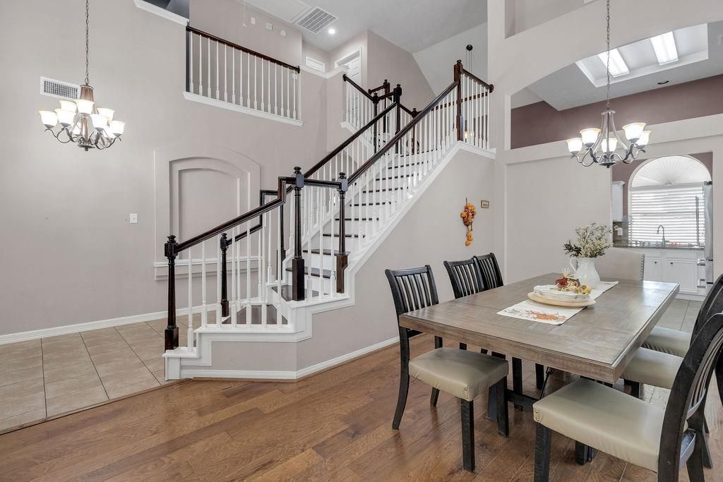 Chandelier, Dining room, Interior, Recessed Lighting, Wood Texture Flooring
