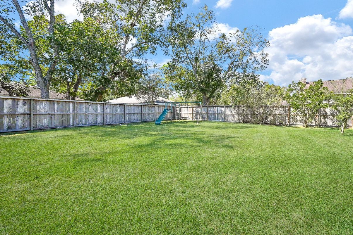 Backyard, Exterior, Playground