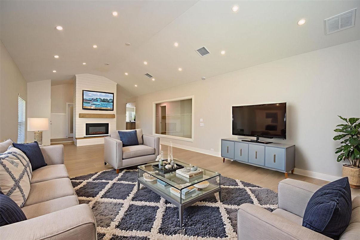 Fireplace, Interior, Living room, Recessed Lighting, Wood Texture Flooring