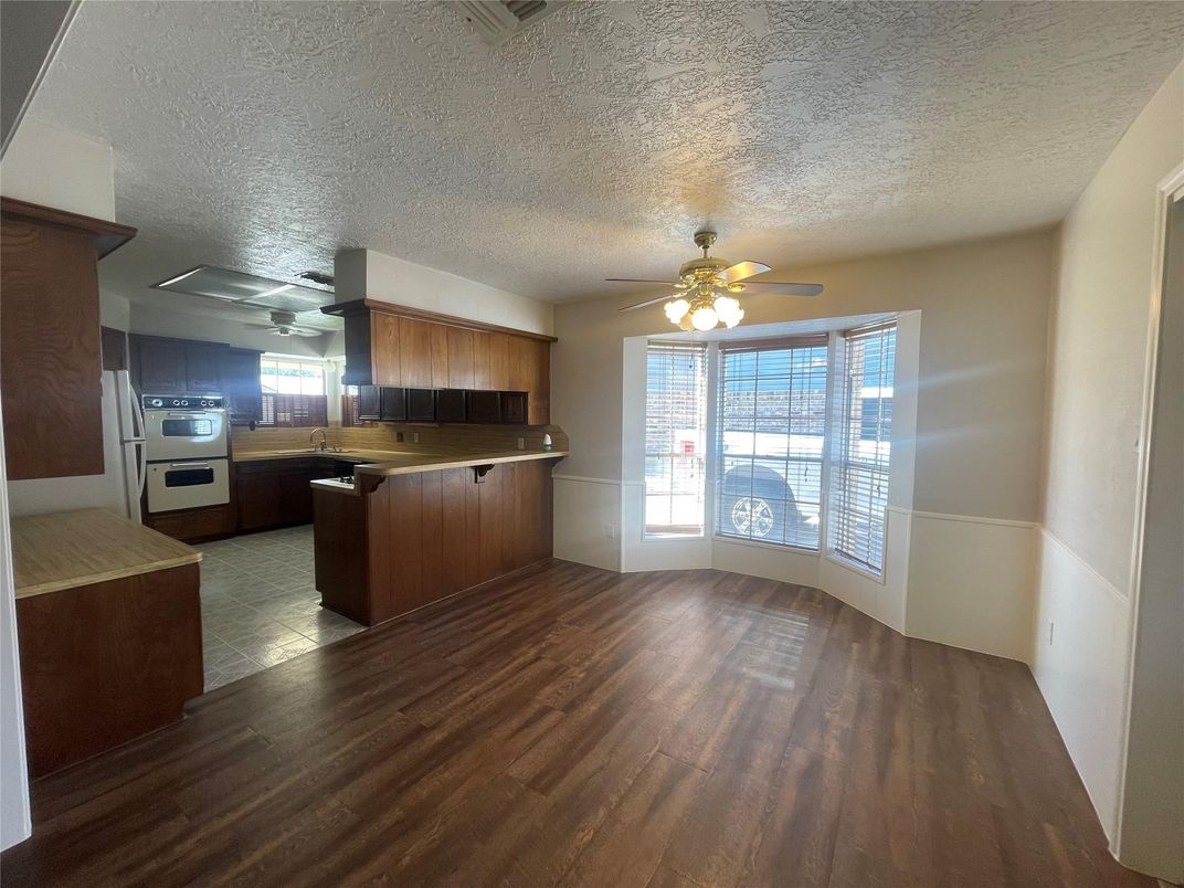 Interior, Kitchen, Wood Texture Flooring