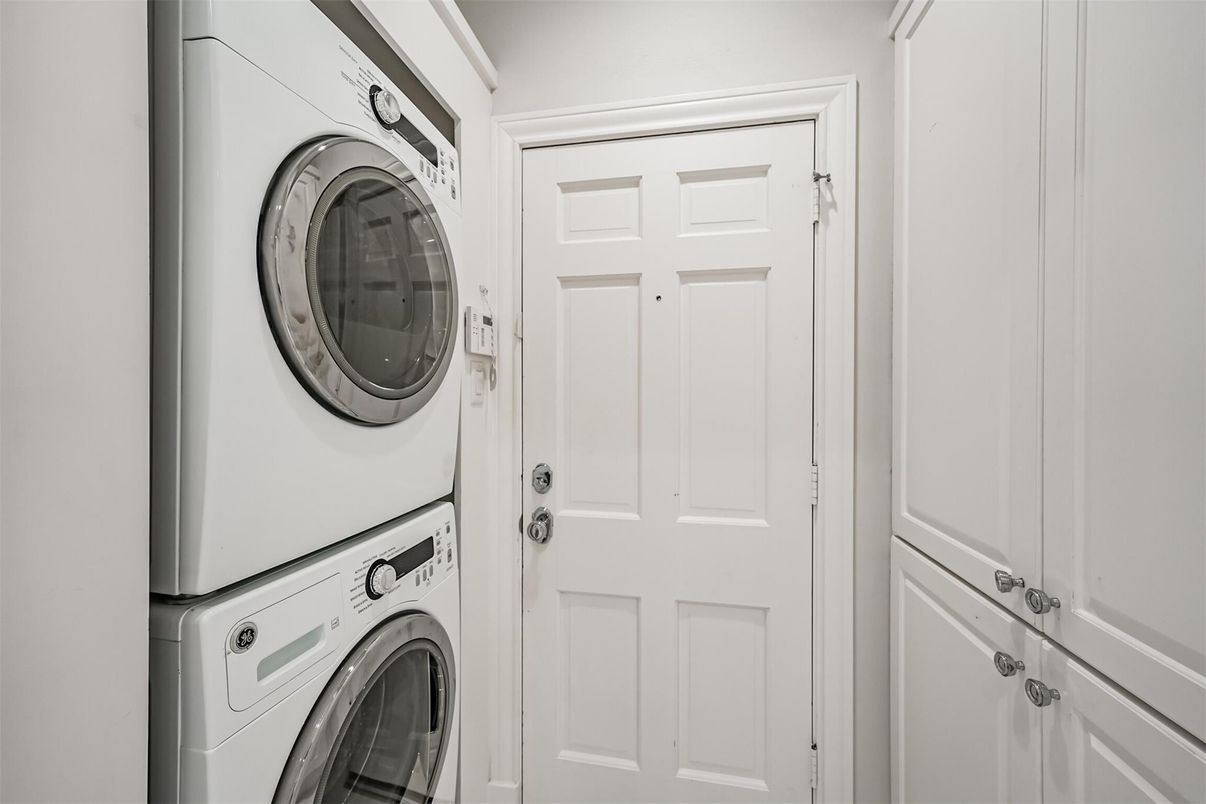 Interior, Utility Closets, Washer