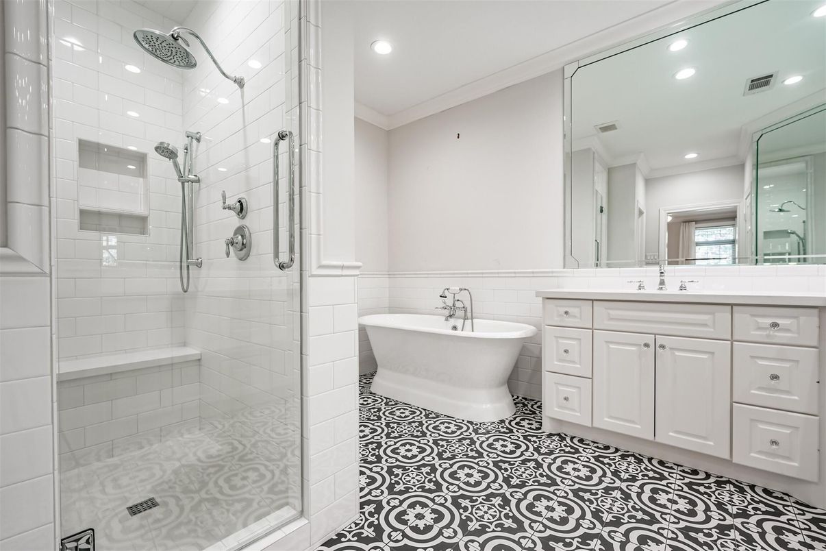Bathroom, Free Standing Baths, Glass Shower, Interior, Recessed Lighting
