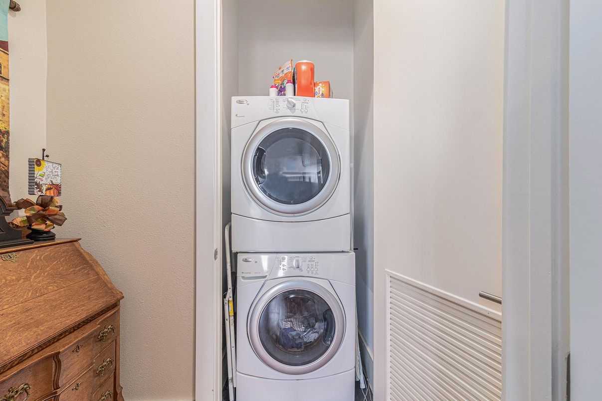 Interior, Utility Closets, Washer