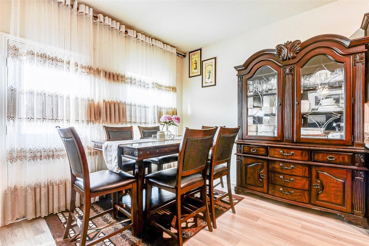 Dining room, Interior, Wood Texture Flooring