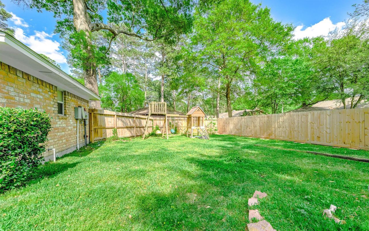 Backyard, Exterior, Playground