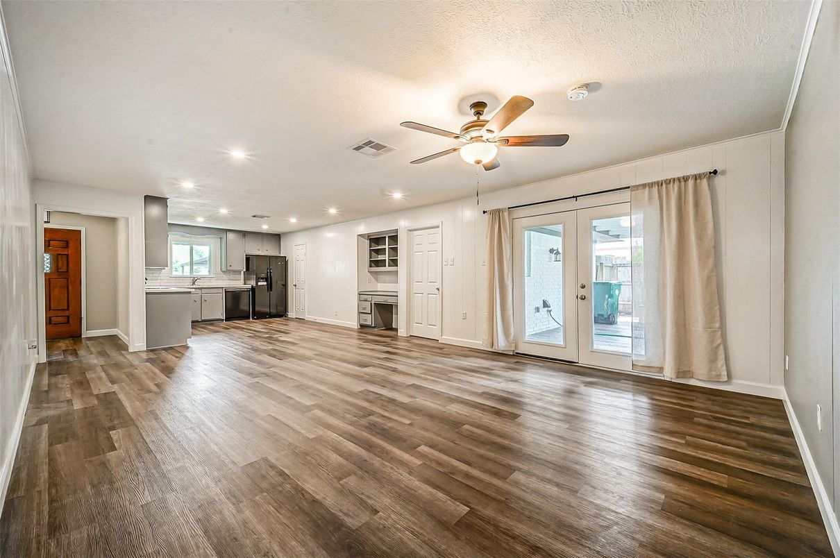 Empty room, Interior, Kitchen, Recessed Lighting, Wood Texture Flooring