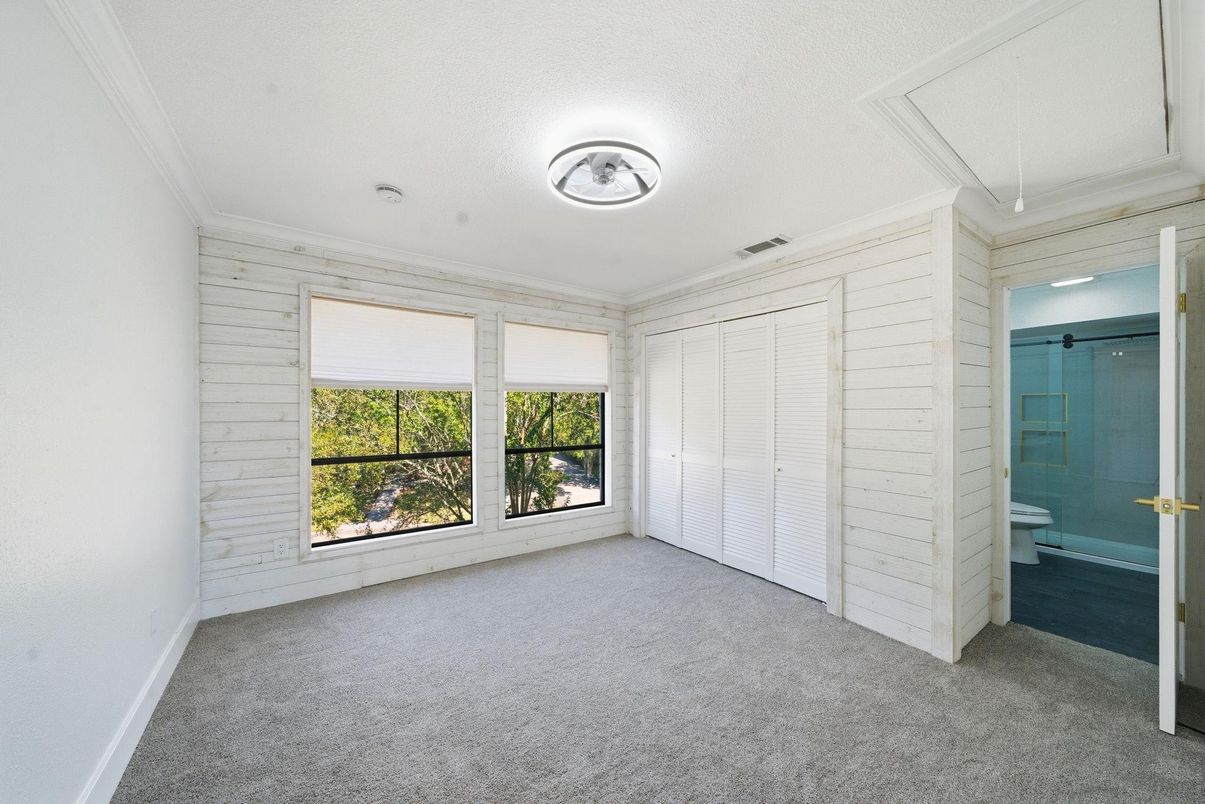 Bathroom, Empty room, Interior