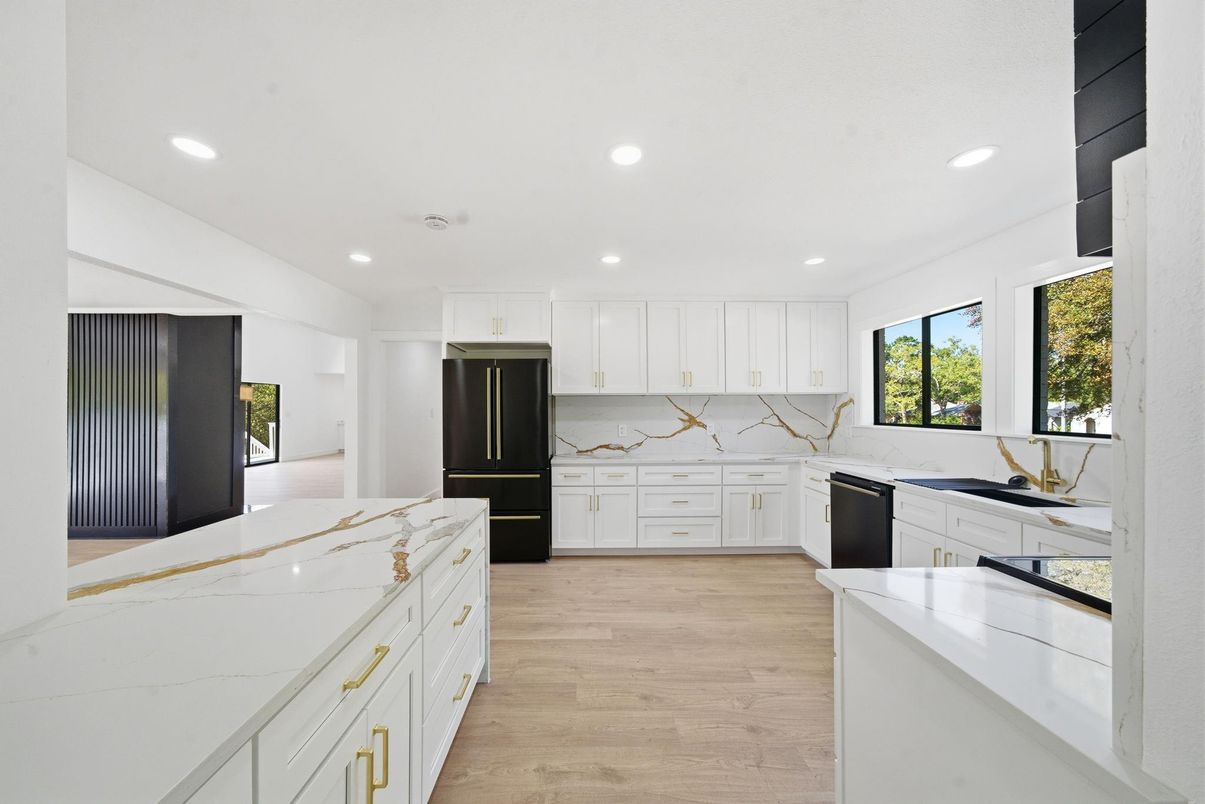 Interior, Kitchen, Marble Walls, Recessed Lighting, Wood Texture Flooring