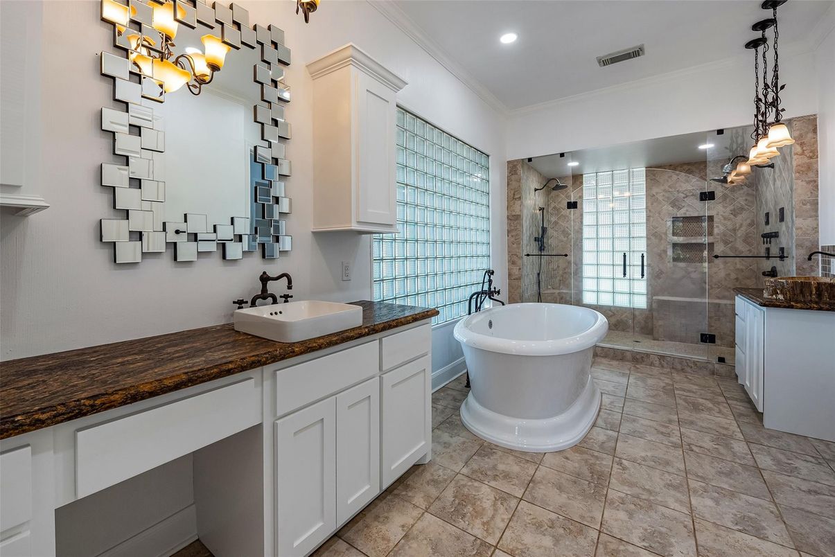 Bathroom, Dual Sink Vanities, Free Standing Baths, Glass Shower, Interior, Pendant Lights, Recessed Lighting