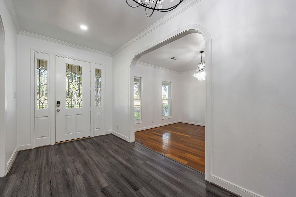 Chandelier, Empty room, Interior, Recessed Lighting, Wood Texture Flooring