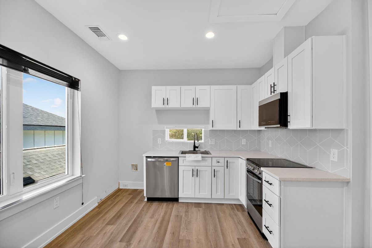 Interior, Kitchen, Recessed Lighting, Wood Texture Flooring